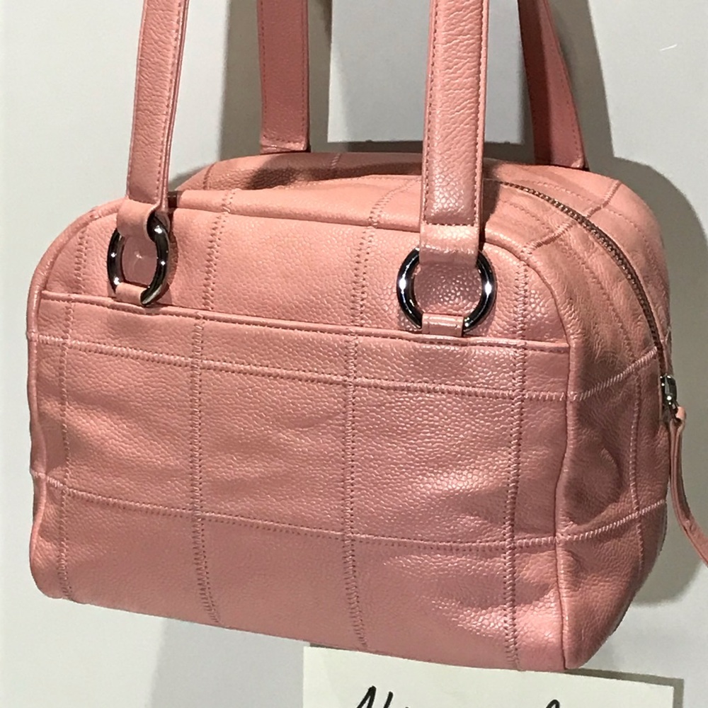 SOLD Chanel Chocolate Bar pink Caviar leather - Picture 8 of 16